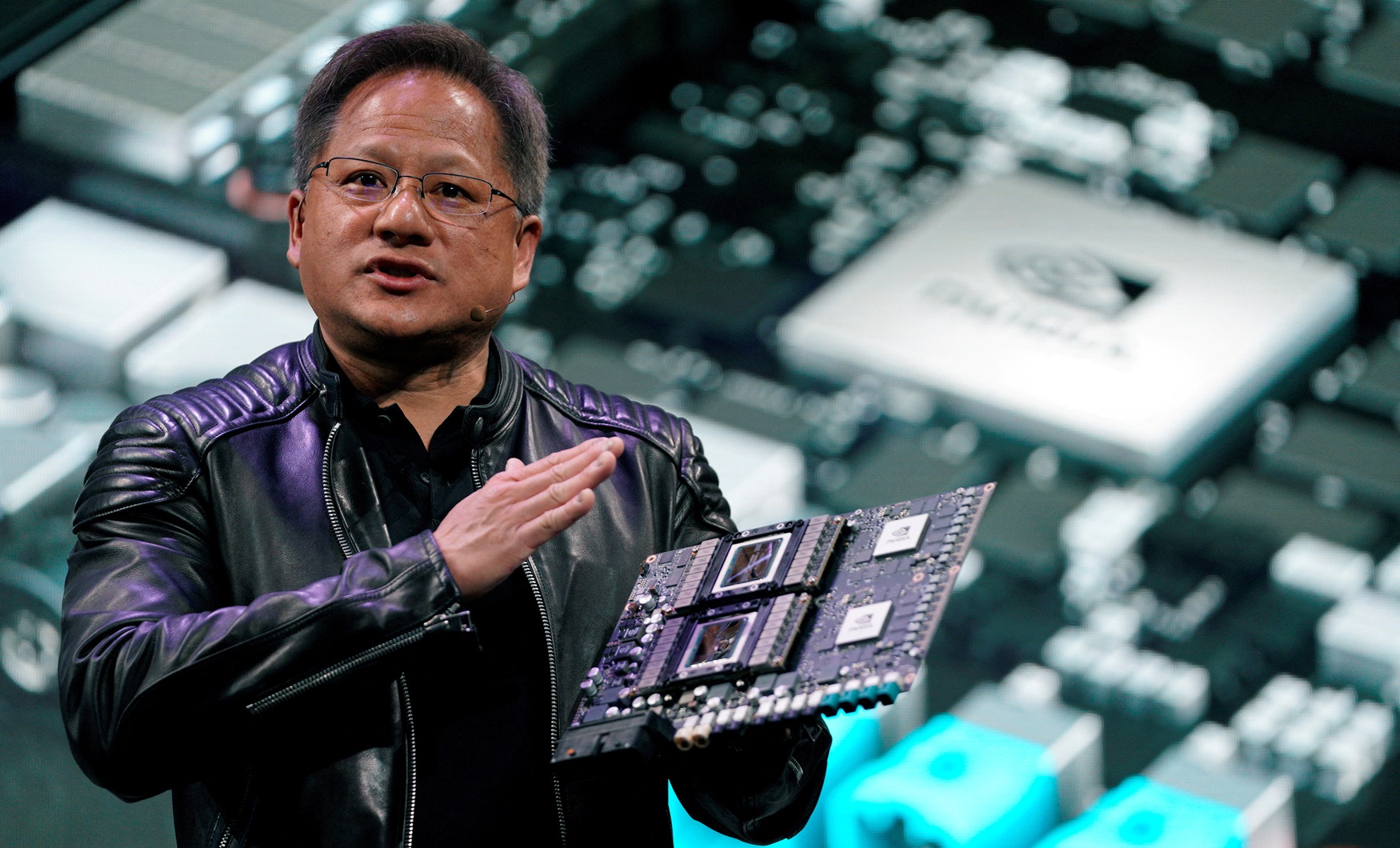 إنفيديا: من عرش الألعاب إلى قيادة ثورة الذكاء الاصطناعي | صدي الخليج 6 Nvidia