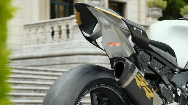 BMW Motorrad Concept RR: أفضل دراجة نارية خارقة على مر العصور؟ ربما يكون. 9 1748692265 694 BMW Motorrad Concept RR أفضل دراجة نارية خارقة على مر.webp