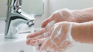 احذر من  الأخطاء الشائعة أثناء غسل اليدين