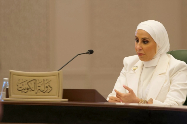 الملحم لـ «الجريدة.»: نعمل على دراسة وإعداد هيكل تنظيمي جديد لـ «التعليم العالي» 5 الملحم لـ «الجريدة.»: نعمل على دراسة وإعداد هيكل تنظيمي جديد لـ «التعليم العالي»