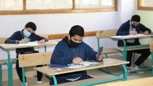من النوم المبكر حتى تسليم الورقة .. دليلك الذهبي لاجتياز امتحان الشهادة الإعدادية بثقة ونجاح 5 من النوم المبكر حتى تسليم الورقة .. دليلك الذهبي لاجتياز امتحان الشهادة الإعدادية بثقة ونجاح