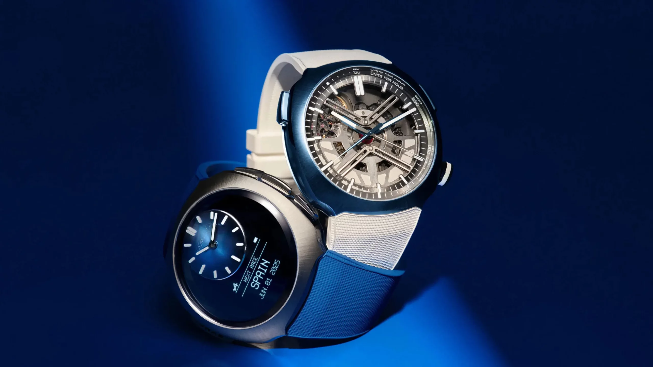 ساعة H. Moser & Cie. Streamliner Alpine Drivers Edition: عندما تلتقي صناعة الساعات السويسرية بعالم الفورمولا 1 5 ساعة H. Moser & Cie. Streamliner Alpine Drivers Edition: عندما تلتقي صناعة الساعات السويسرية بعالم الفورمولا 1