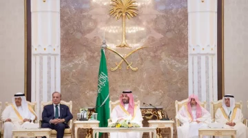ولي العهد السعودي يؤكد مواصلة بذل جميع الجهود لراحة الحجاج