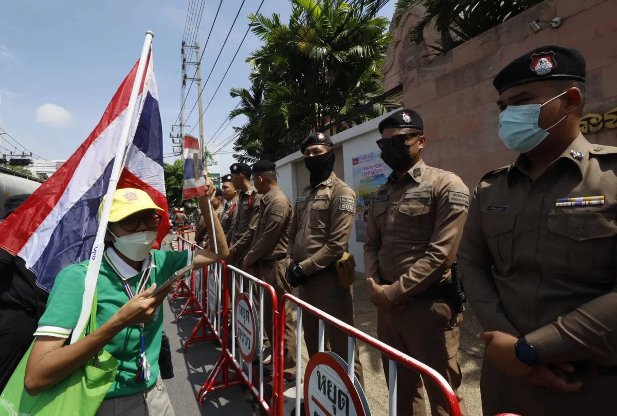 جيش تايلاند للسيطرة على نقاط التفتيش الحدودية مع كمبوديا 5 جيش تايلاند للسيطرة على نقاط التفتيش الحدودية مع كمبوديا