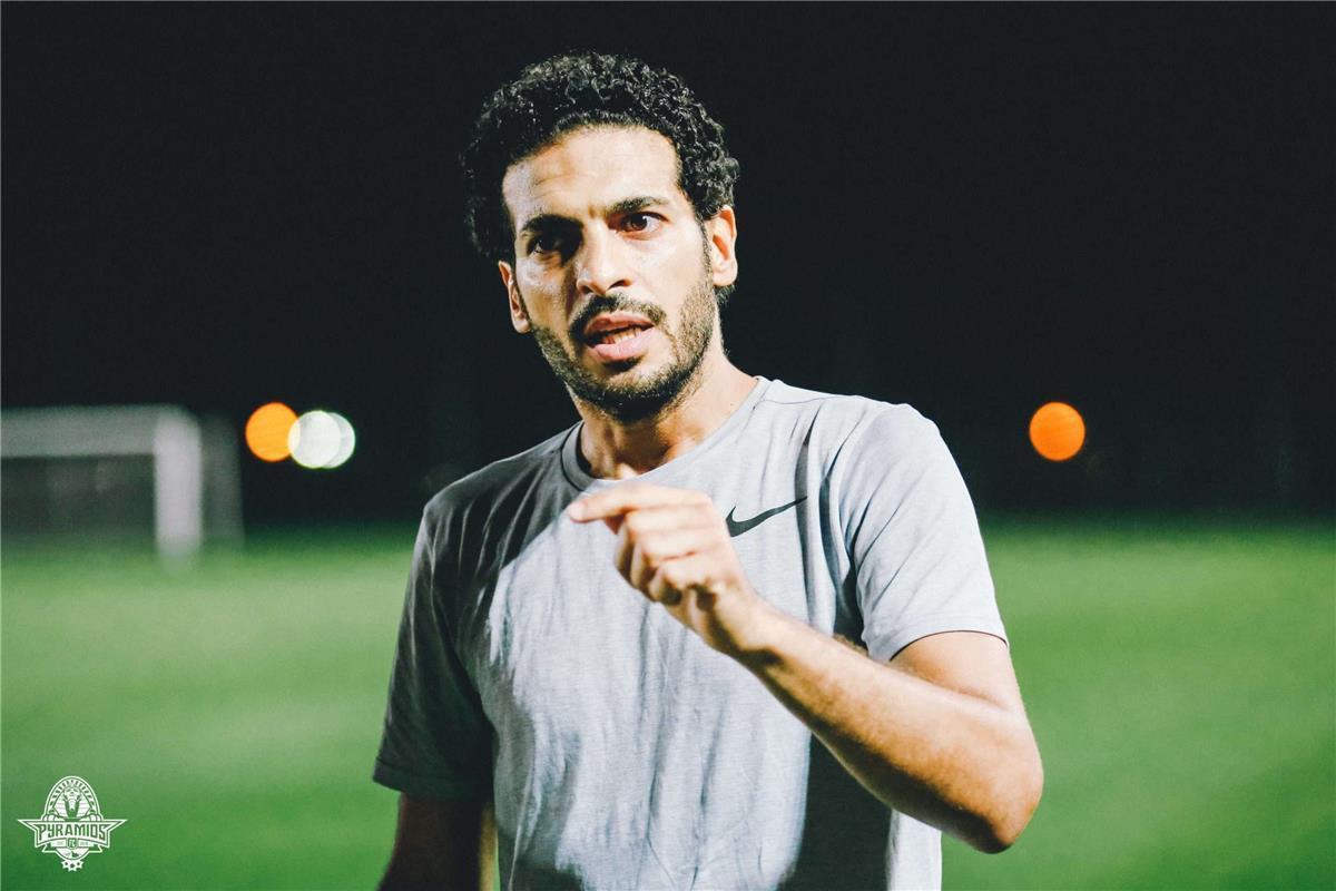 هاني سعيد: رابطة الأندية لا تمثلنا.. ولا أنتظر ممرًا شرفيًا من الزمالك