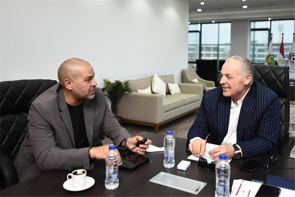 أحمد دياب يوضح حقيقة الخلاف مع هاني أبو ريدة.. ونظام الدوري للموسم المقبل