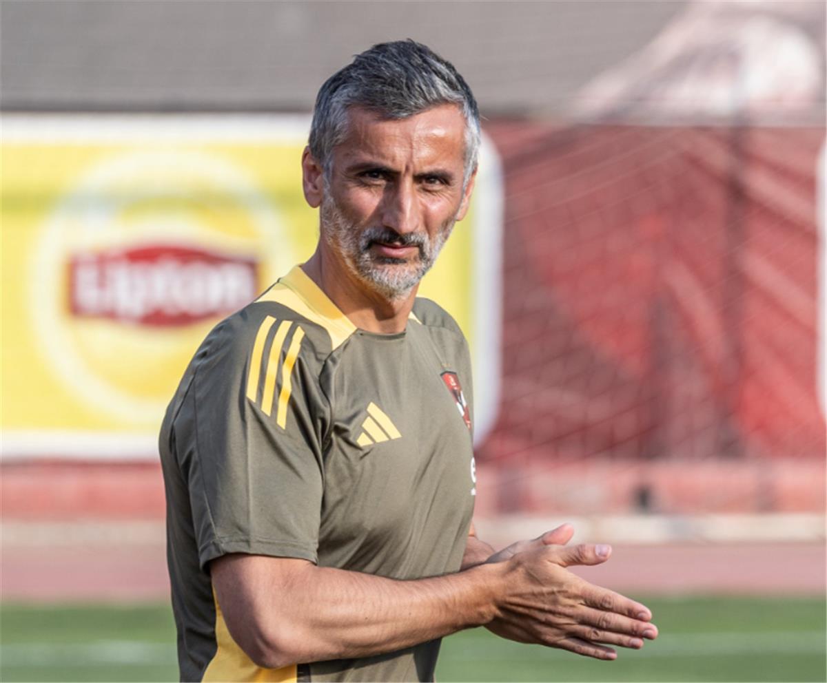 "سأصنع فريقًا يفوز دائمًا".. خوسيه ريبييرو يوضح كواليس مفاوضات الأهلي معه وخطته المستقبلية 5 “سأصنع فريقًا يفوز دائمًا”.. خوسيه ريبييرو يوضح كواليس مفاوضات الأهلي معه وخطته المستقبلية