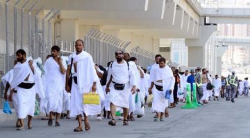 توافد الحجاج على مشعر منى في يوم التروية مشهد مهيب