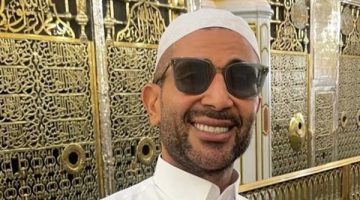 “نجوم الفن”.. رحلة روحانية تجمع أحمد سعد والسقا ومفيدة شيحة في الحج