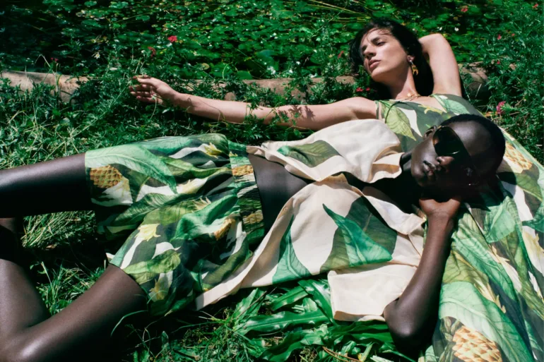 سحر استوائي، على طراز H&M: مجموعة H&M الصيفية الثانية، صيف 2025، هنا ويبدو أنها تبلغ قيمتها مليون يورو 7 1749109402 960 سحر استوائي، على طراز HM مجموعة HM الصيفية الثانية، صيف.webp