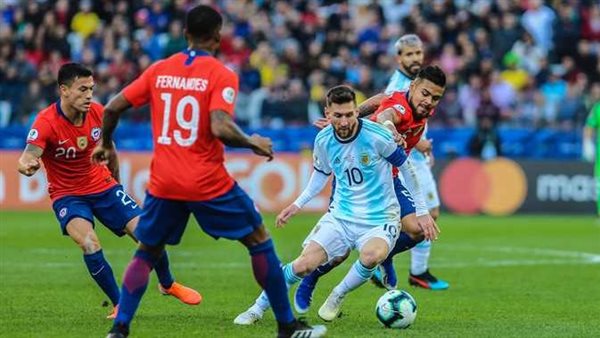 بث مباشر مباراة تشيلي ضد الأرجنتين اليوم في تصفيات كأس العالم.. الموعد والقنوات الناقلة 5 بث مباشر مباراة تشيلي ضد الأرجنتين اليوم في تصفيات كأس العالم.. الموعد والقنوات الناقلة