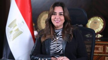 وزيرة التنمية المحلية تتابع تطورات الوضع في المحافظات بأول أيام عيد الأضحي