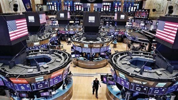الأسهم الأمريكية ترتفع بدعم من بيانات الوظائف وصعود «تسلا» 5 الأسهم الأمريكية ترتفع بدعم من بيانات الوظائف وصعود «تسلا»