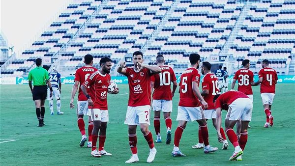 الأهلي يدخل معسكر فيفا المغلق استعدادا لكأس العالم للأندية 5 الأهلي يدخل معسكر فيفا المغلق استعدادا لكأس العالم للأندية
