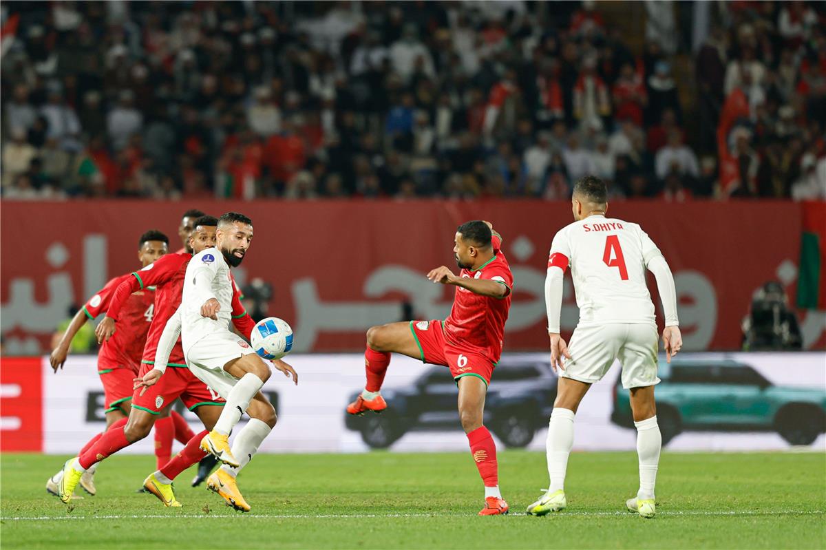 موعد والقنوات الناقلة لمباراة البحرين والصين اليوم في تصفيات كأس العالم.. والمعلق 5 موعد والقنوات الناقلة لمباراة البحرين والصين اليوم في تصفيات كأس العالم.. والمعلق