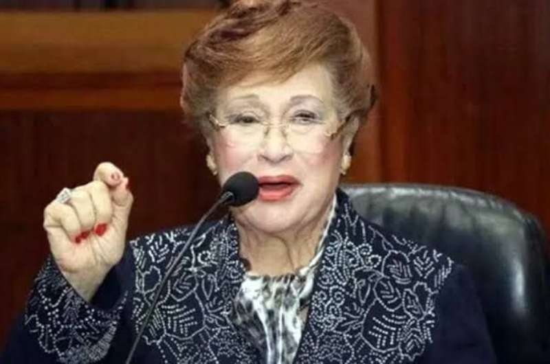 النيابة العامة تنهي التحقيقات في واقعة سرقة أموال نوال الدجوي 5 النيابة العامة تنهي التحقيقات في واقعة سرقة أموال نوال الدجوي