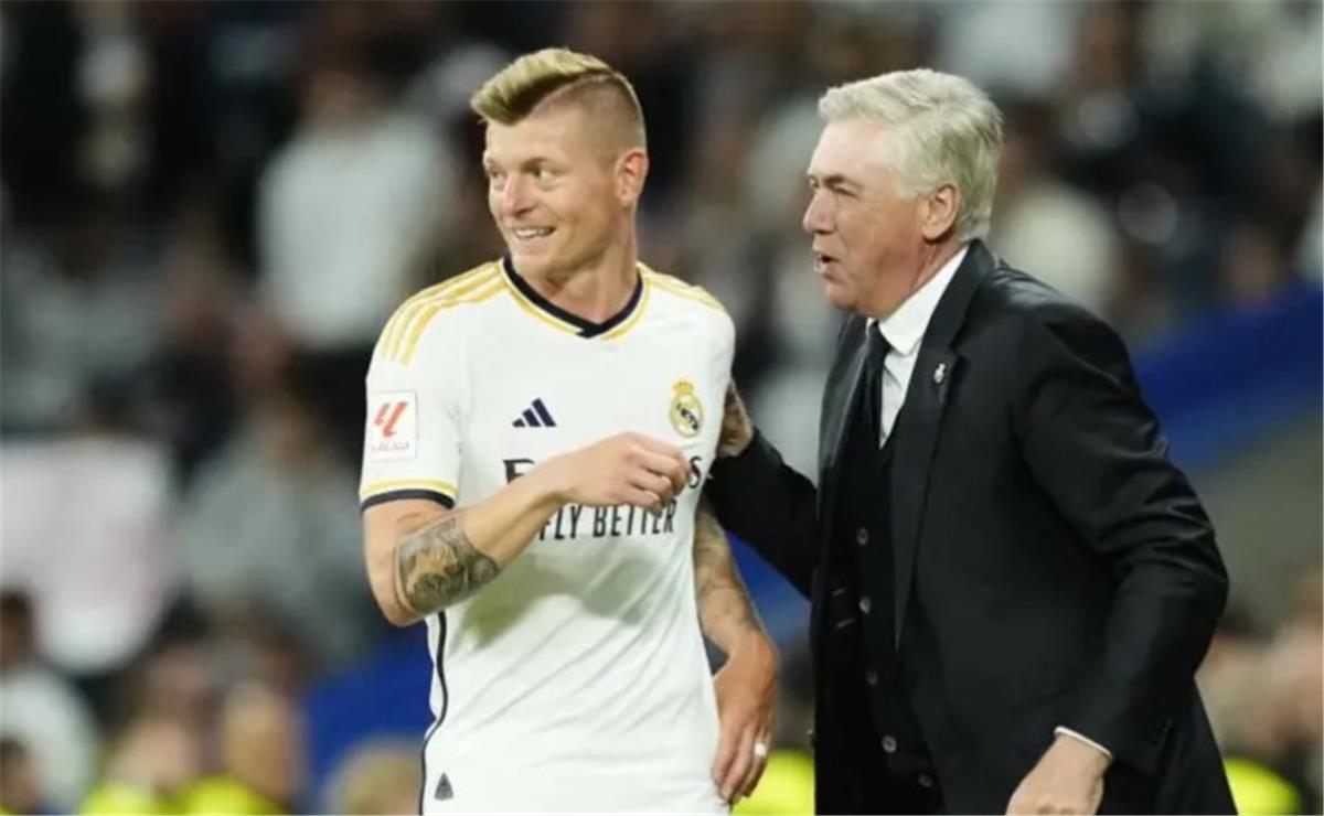 كروس: لو كان فليك في ريال مدريد لسخروا منه 5 كروس: لو كان فليك في ريال مدريد لسخروا منه