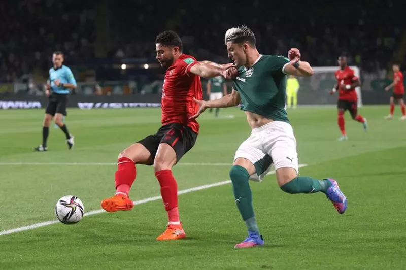 لاعب بالميراس: الأهلي فريق عظيم 5 لاعب بالميراس: الأهلي فريق عظيم