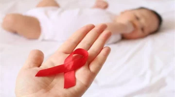 مريضة إيدز تضع حملها في قنا – طبيب يوضح كيفية حماية الجنين من العدوى؟