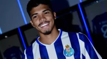 الأهلي ضمن 3 تحديات.. ويليام جوميز يتحدث عن حلم بورتو