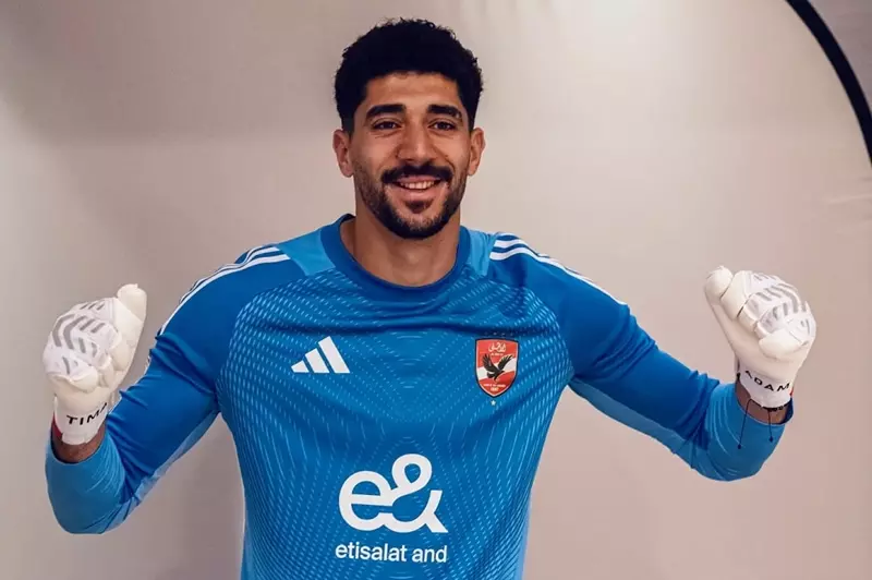 سيحا حارس الأهلي ضمن أطول لاعبي كأس العالم للأندية (صور 5 سيحا حارس الأهلي ضمن أطول لاعبي كأس العالم للأندية (صور