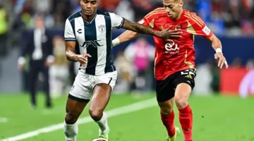 كندي يفتتح أهداف ودية الأهلي وباتشوكا