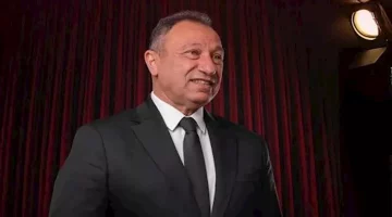 محمود الخطيب- تأجيل سفره مع بعثة الأهلي بسبب حالته الصحية