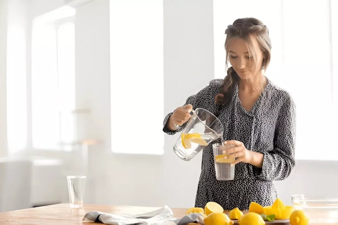 مشروبات لحماية مرضى الكلى من السموم في أيام العيد 5 مشروبات لحماية مرضى الكلى من السموم في أيام العيد