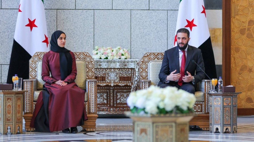 بالصور.. الرئيس السوري وزوجته يستقبلان وفداً نسائياً بمناسبة عيد الأضحى - أخبار السعودية 5 بالصور.. الرئيس السوري وزوجته يستقبلان وفداً نسائياً بمناسبة عيد الأضحى – أخبار السعودية