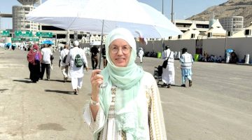 الدنماركية «كاميليا» تروي حكايتها لـ «عكاظ».. ما سر الإجابة التي أوصلتها إلى مكة ؟ – أخبار السعودية