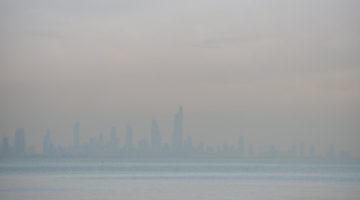 «الأرصاد»: استمرار نشاط الرياح المثيرة للغبار وانخفاض الرؤية الأفقية