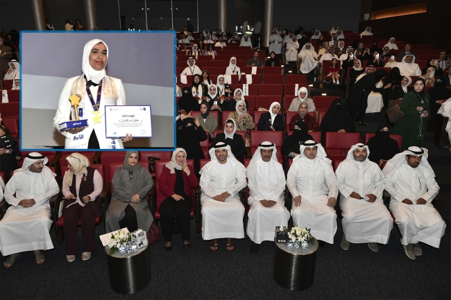 الطالبة غالية العنزي تمثل الكويت بمسابقة «تحدي القراءة العربي» في دبي 5 الطالبة غالية العنزي تمثل الكويت بمسابقة «تحدي القراءة العربي» في دبي