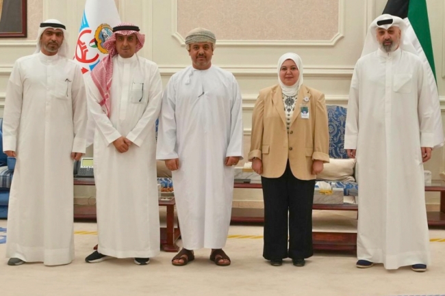 القلاف بحثت مع «الجمركي الخليجي» القانون الموحد 5 القلاف بحثت مع «الجمركي الخليجي» القانون الموحد