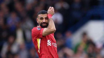 محمد صلاح في منافسة شرسة مع حكيمي لتحقيق الكرة الذهبية الإفريقية.. من ينتصر في صراع المجد القاري؟