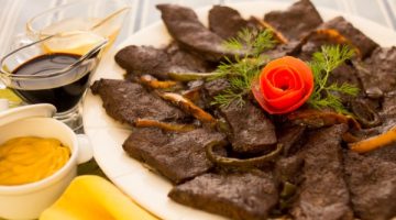 احذروا تناول الكبدة النية في عيد الأضحى