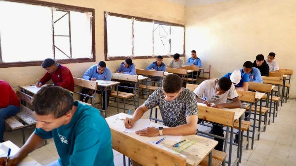 انتهاء امتحانات الدبلومات الفنية 2025 التحريرية.. غدا 5 انتهاء امتحانات الدبلومات الفنية 2025 التحريرية.. غدا