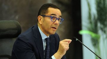 «الخطيب» يعرض تفاصيل إطلاق البث التجريبي للمنصة الإلكترونية الموحدة لتراخيص الاستثمار