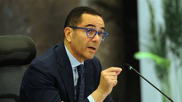 «الخطيب» يعرض تفاصيل إطلاق البث التجريبي للمنصة الإلكترونية الموحدة لتراخيص الاستثمار 5 «الخطيب» يعرض تفاصيل إطلاق البث التجريبي للمنصة الإلكترونية الموحدة لتراخيص الاستثمار