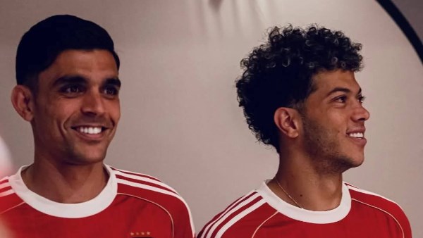 جلسة تصوير لاعبي النادي الأهلي استعدادًا لبطولة كأس العالم للأندية.. صور 5 جلسة تصوير لاعبي النادي الأهلي استعدادًا لبطولة كأس العالم للأندية.. صور