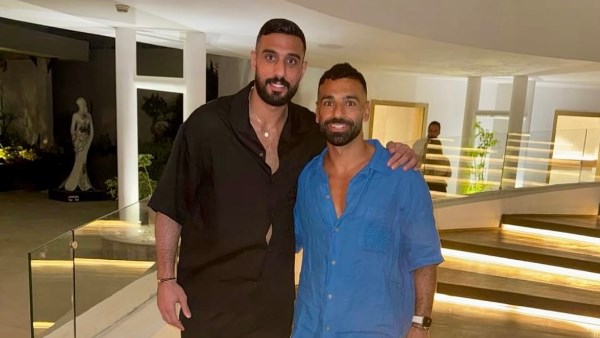 شاهد.. أحمد الشناوي في أحدث ظهور له عبر إنستجرام برفقة محمد صلاح 5 شاهد.. أحمد الشناوي في أحدث ظهور له عبر إنستجرام برفقة محمد صلاح