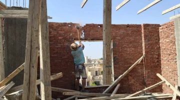 صدي الخليج | جهازا مدينتي بدر و٦ أكتوبر يزيلان عدة مخالفات بناء بالتعاون مع الشرطة