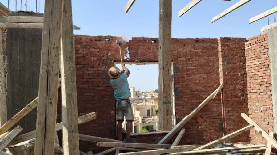 صدي الخليج | جهازا مدينتي بدر و٦ أكتوبر يزيلان عدة مخالفات بناء بالتعاون مع الشرطة 5 صدي الخليج | جهازا مدينتي بدر و٦ أكتوبر يزيلان عدة مخالفات بناء بالتعاون مع الشرطة