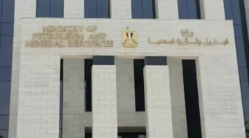 صدي الخليج | بعد إنقاذه منطقة العاشر من الحريق .. «البترول» تنعي خالد محمد شوقي