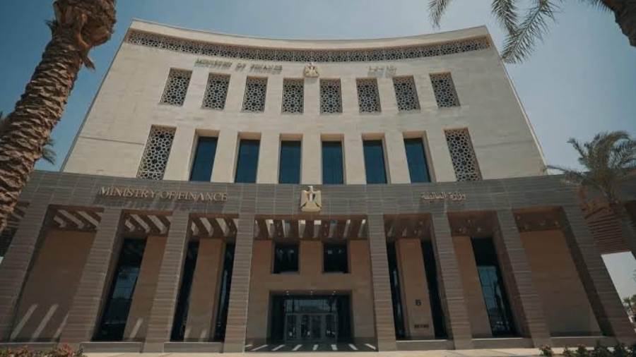 صدي الخليج | «المالية» توضح تخصيص أرض البحر الأحمر يستهدف تطويرها واستخدامها ضمانة لإصدار صكوك سيادية 5 صدي الخليج | «المالية» توضح تخصيص أرض البحر الأحمر يستهدف تطويرها واستخدامها ضمانة لإصدار صكوك سيادية