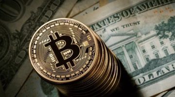 «بيتكوين» تقفز بدعم من توقعات الفيدرالي وتتجاوز 105 آلاف دولار