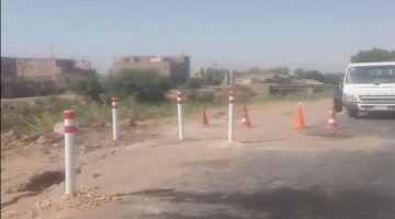 هيئة الطرق تجري صيانة عاجلة لتأمين سلامة المرور بمدخل طريق أرمنت الواحات