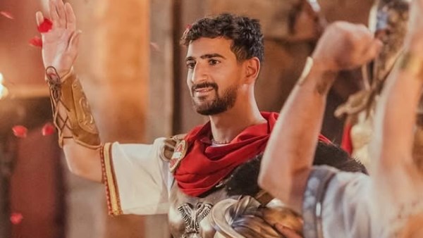 شاهد لقطات من تقديم محمد علي بن رمضان لاعب الأهلي الجديد 5 شاهد لقطات من تقديم محمد علي بن رمضان لاعب الأهلي الجديد