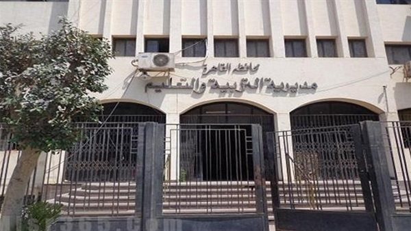 البوكليت يصل الإعدادية وتعليم القاهرة تبدأ التنفيذ 5 البوكليت يصل الإعدادية وتعليم القاهرة تبدأ التنفيذ