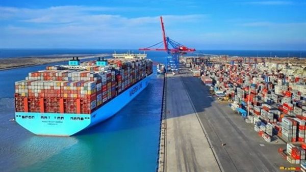 النجار: تقليص زمن الإفراج الجمركي إلى 4 أيام وخطة للوصول إلى يومين بنهاية العام 5 النجار: تقليص زمن الإفراج الجمركي إلى 4 أيام وخطة للوصول إلى يومين بنهاية العام