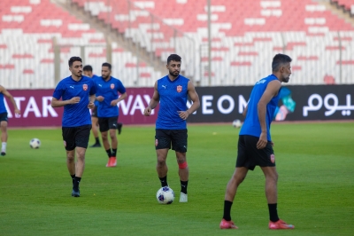 منتخب البحرين يختتم تحضيراته لمواجهة السعودية في تصفيات المونديال 5 منتخب البحرين يختتم تحضيراته لمواجهة السعودية في تصفيات المونديال